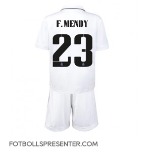 Real Madrid Ferland Mendy #23 Hemmatröja Barn 2022-23 Kortärmad (+ korta byxor)